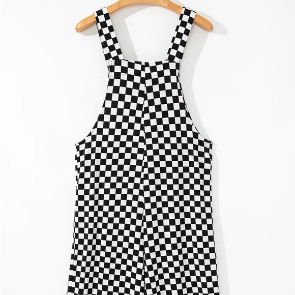 Checkered Wide Leg Overalls - Picture 5 of 8